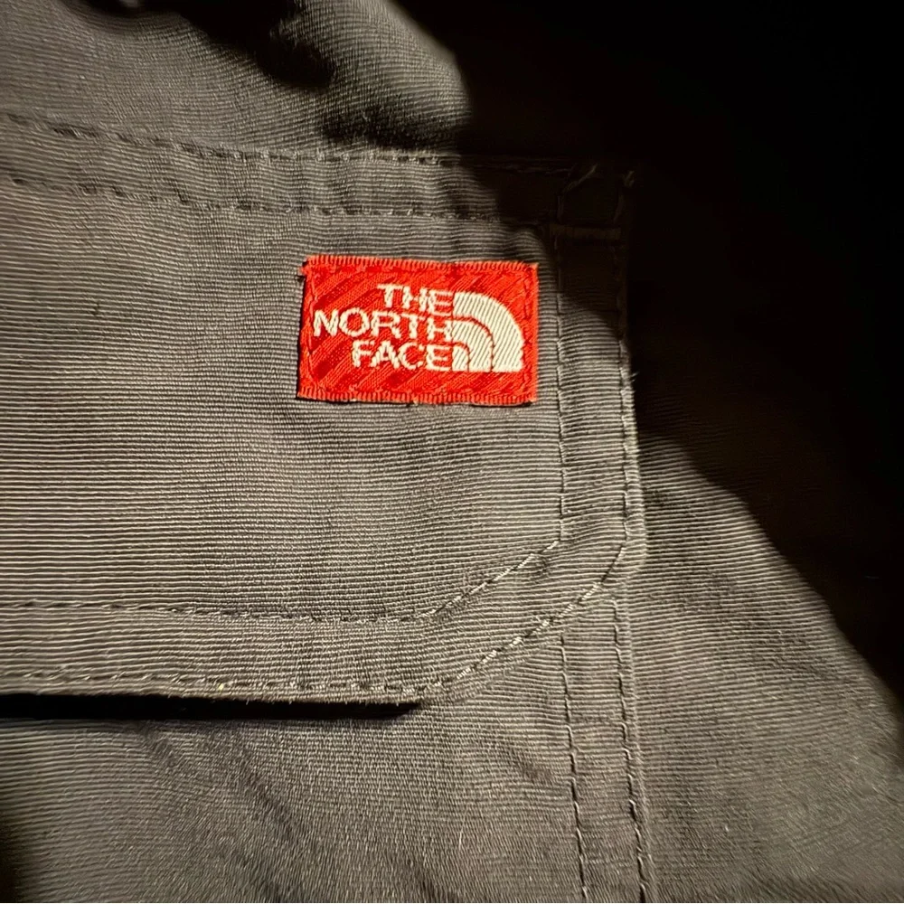 The North Face Convertible Cargo Hiking Pants Mens XXL Charcoal Gray Technical